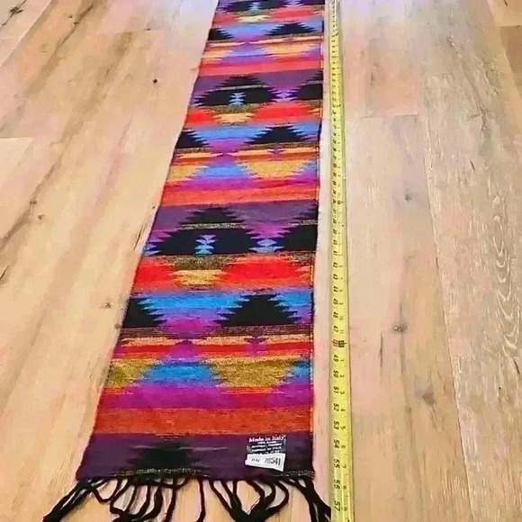 Vintage Made in Italy Navajo Print Neck Scarf - Picture 4 of 5